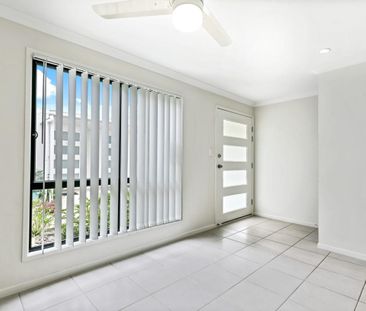 Two-Bedroom Townhouse in Maroochydore! - Photo 3