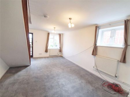 2 bedroom semi-detached house to rent - Photo 2