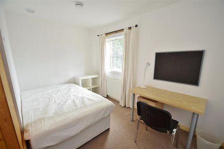 6 bedroom house to rent - Photo 5