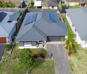 YOUR FAMILY HOME AWAITS... - Photo 4