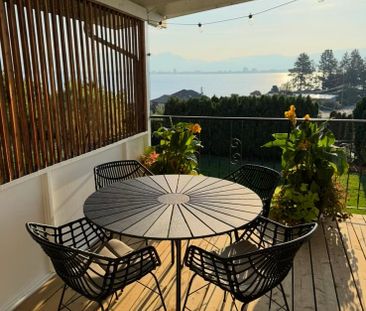 Character Home – Casa Loma – SEASONAL - Photo 2