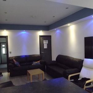 329 DAWLISH ROAD - Photo 2