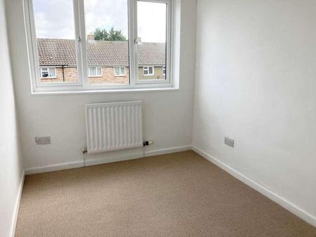 Dover Avenue, Banbury, OX16 - Photo 2