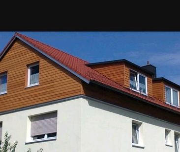 2,5 Zimmer Dachgeschoß-Wohnung in ruhiger Lage - Photo 1