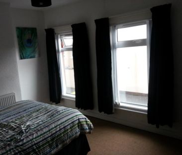 46 Hatton Drive, Belfast, BT6 9BD - Photo 4