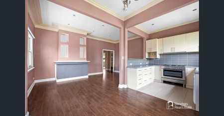 Fabulous Location! - Photo 2