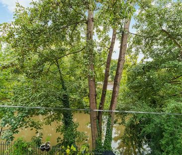 Flambard Way, Godalming, Surrey, GU7 - Photo 4