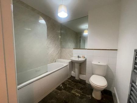 2 bedroom flat to rent - Photo 5