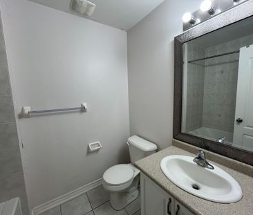 For Lease - 90 Sovereign's Gate Unit# 21, Barrie, Ontario - Photo 4