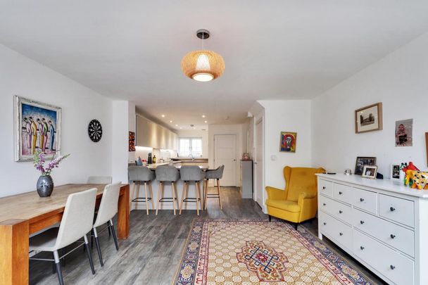 2 bedroom semi-detached house to rent - Photo 1