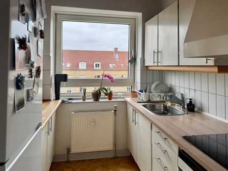 Hyggelig 2-værelses lejlighed i Aalborg med god beliggenhed - Photo 2