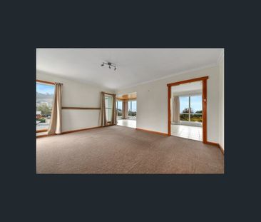 A Thoughtfully Presented Home in a Blue-Chip Locale - Photo 1