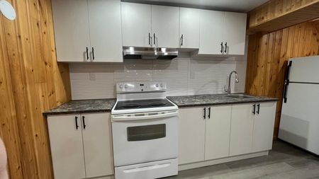 For Lease - 477 Cobblehill Drive Unit# Bsmt, Oshawa, Ontario - Photo 2