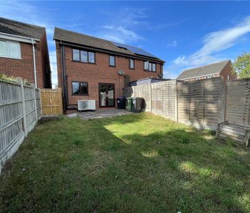 A beautifully presented three-bedroom semi-detached property situat... - Photo 1