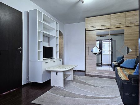 Apartament 2 cam de inchiriat Centrala Termica proprie, Central Arad - Fotografie 2