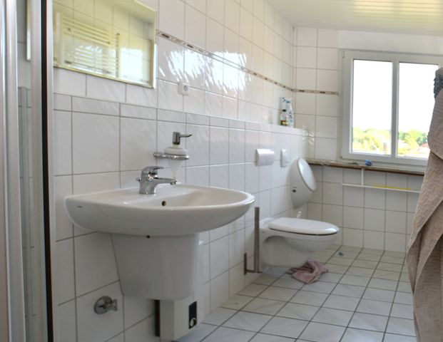 Großzügige Wohnung im Grünen - Foto 1