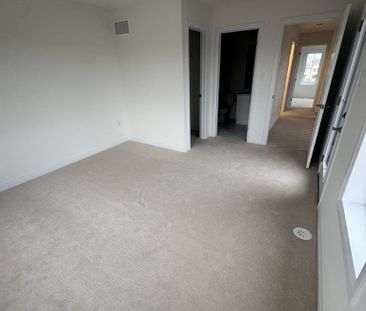 For Lease - 199 Melody Lane, Thorold, Ontario - Photo 6