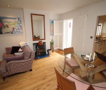 3 bedroom terraced house to rent - Photo 2