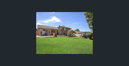 Family Home - Photo 5