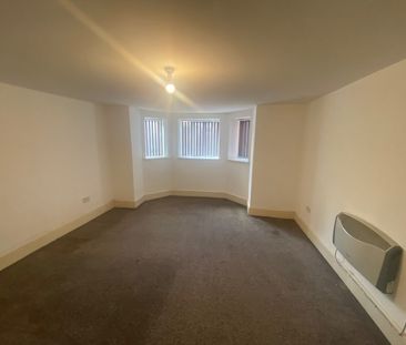 3 Bed Flat, Upper Chorlton Road, M16 - Photo 1