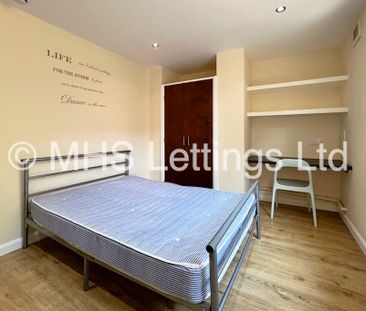 Flat B, 2 Midland Road, Leeds, LS6 1BQ - Photo 1