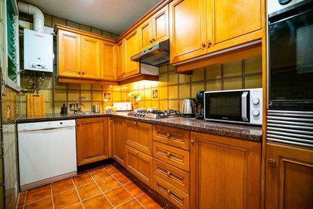 Carrer d'Occident, L'Hospitalet de Llobregat, Catalonia 08903 - Foto 5