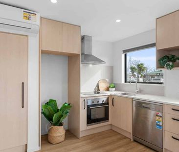 Modern Comfort in Convenient City-Fringe Location - Photo 4