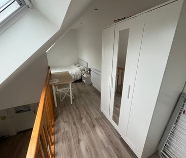 Location Appartement 1 pièce 25m² LILLE 59000 - Photo 5