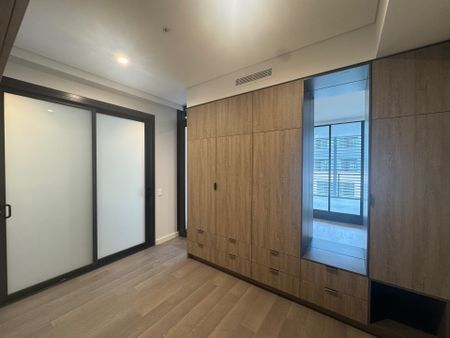 908/8 Hinchcliffe Place, Zetland NSW 2017 - Apartment For Rent | Domain - Photo 3