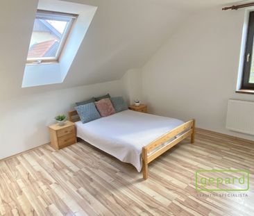Pronájem domu 150 m² s pozemkem 946 m² - Photo 3