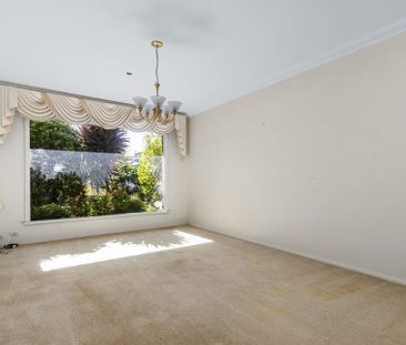 144 Wantirna Road, Ringwood - Photo 1