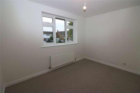 Butterys, Southend-on-sea, Essex, SS1 - Photo 3