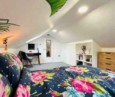 Luxury Rooms in Northeast Bristol - Shared Room 6 - Photo 5