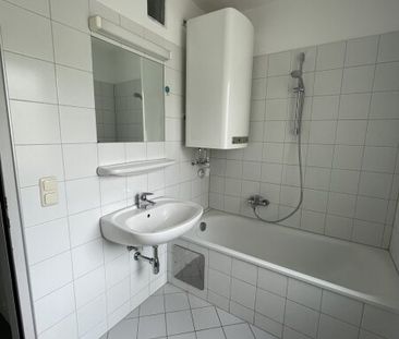 Nette Familienwohnung mit Loggia! - Foto 3