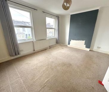 4 bedroom terraced house to rent - Photo 6