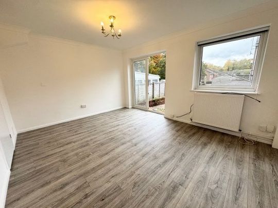 Staplehurst Close, Southampton - Photo 1