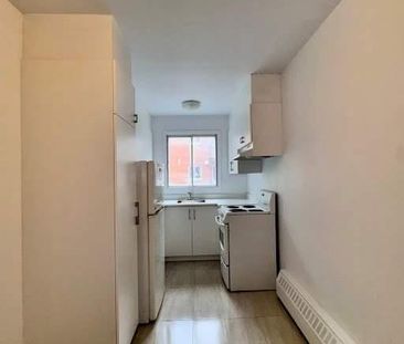 1 CH - 1 SDB - Montréal - $1,345 /mo - Photo 1