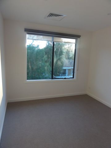 2/17 Forster Street, Mitcham - Photo 4