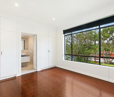 35 Keldie Street, Forestville NSW 2087 - House For Rent | Domain - Photo 3