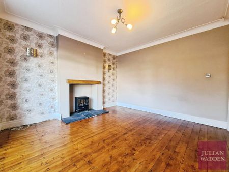 4 bedroom detached house to rent - Photo 5