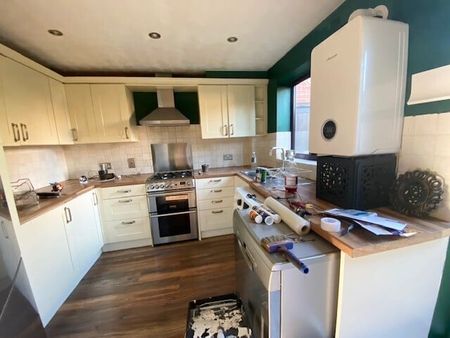 Holst Crescent - Photo 4