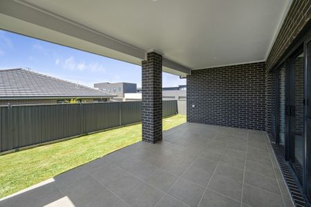 12 Courtney Street, Googong - Photo 4