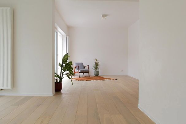 Luxe gelijkvloers duplex appartement met grote buitenruimte Gent Dampoort - Foto 1