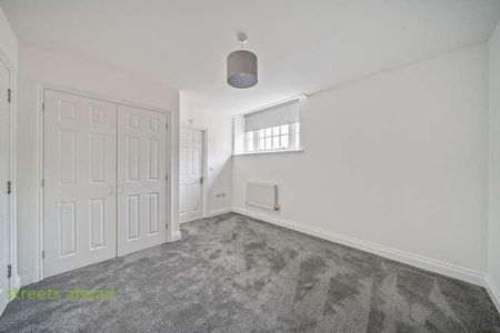 Cayton Road, Coulsdon, Surrey, CR5 - Photo 4