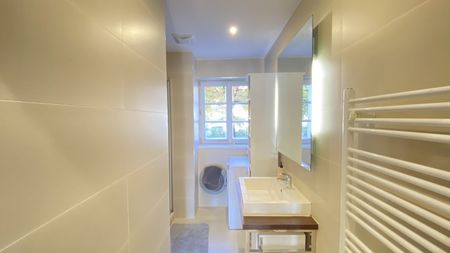 Gemütliche Drei- Zimmer Wohnung im Zentrum von Krems - Photo 3