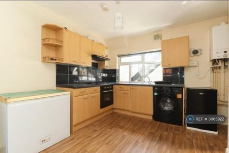 1 bedroom flat to rent - Photo 5