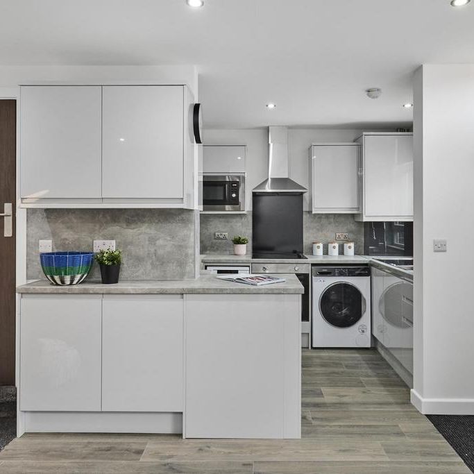 4 bedroom house to rent - Photo 1
