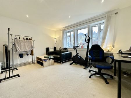 Islip Street, London - Photo 2