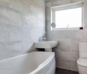 3 Harper Park, Bangor, BT19 1PB - Photo 4