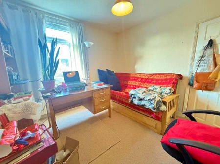 2 bedroom terraced house to rent - Photo 4